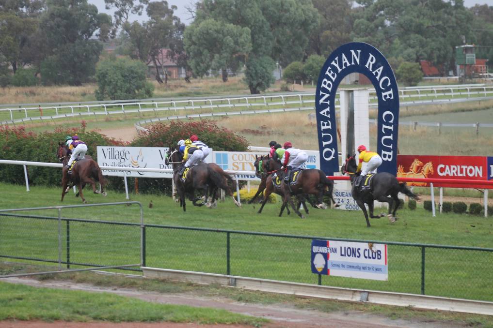 Queanbeyan Racecourse