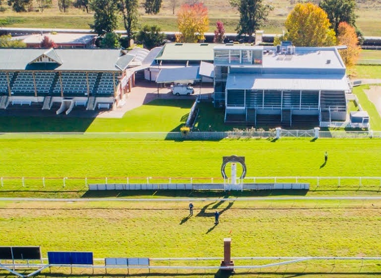 Warwick Farm Racecourse